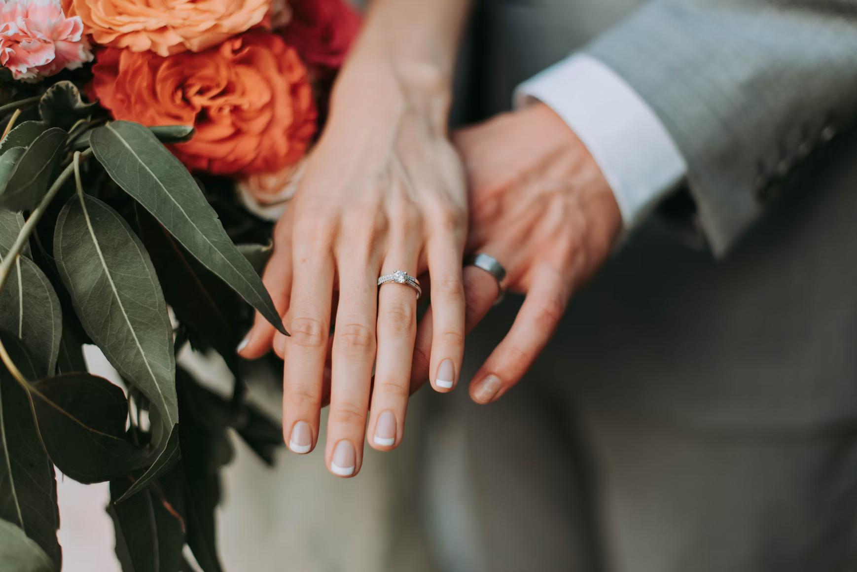 What Type Of Engagement Ring Should I Buy To Impress My Bride?